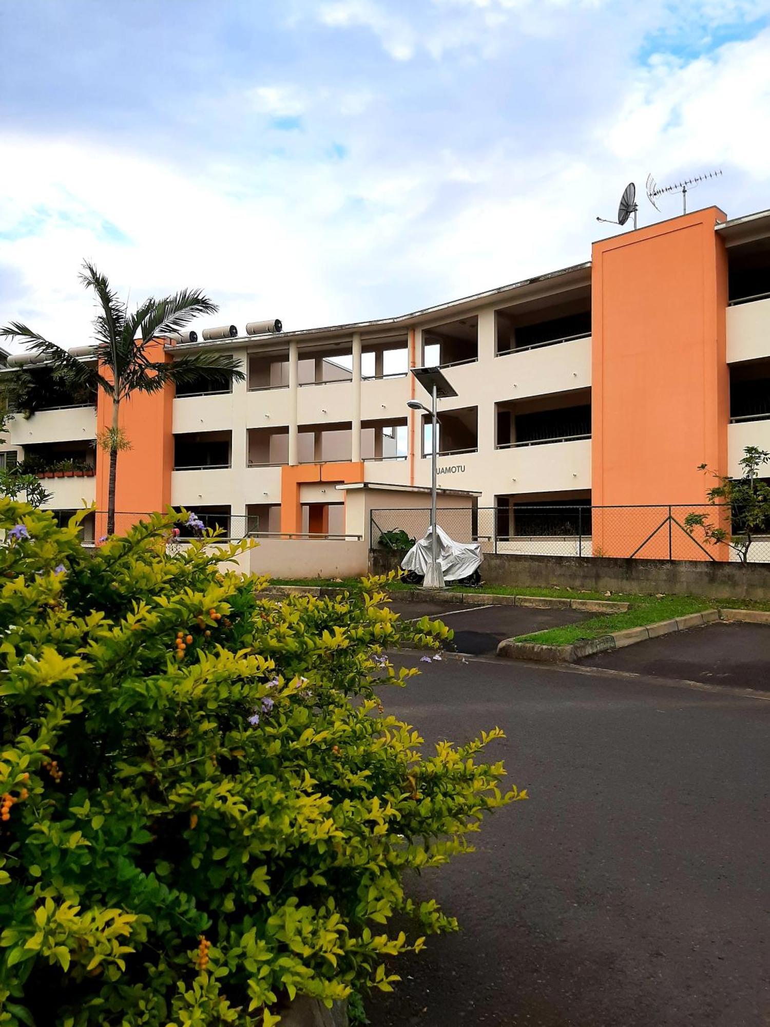 Stay In Tahiti- Bel F3 Moderne Avec Magnifique Vue Panoramique Sur Papeete Papeete  Zewnętrze zdjęcie