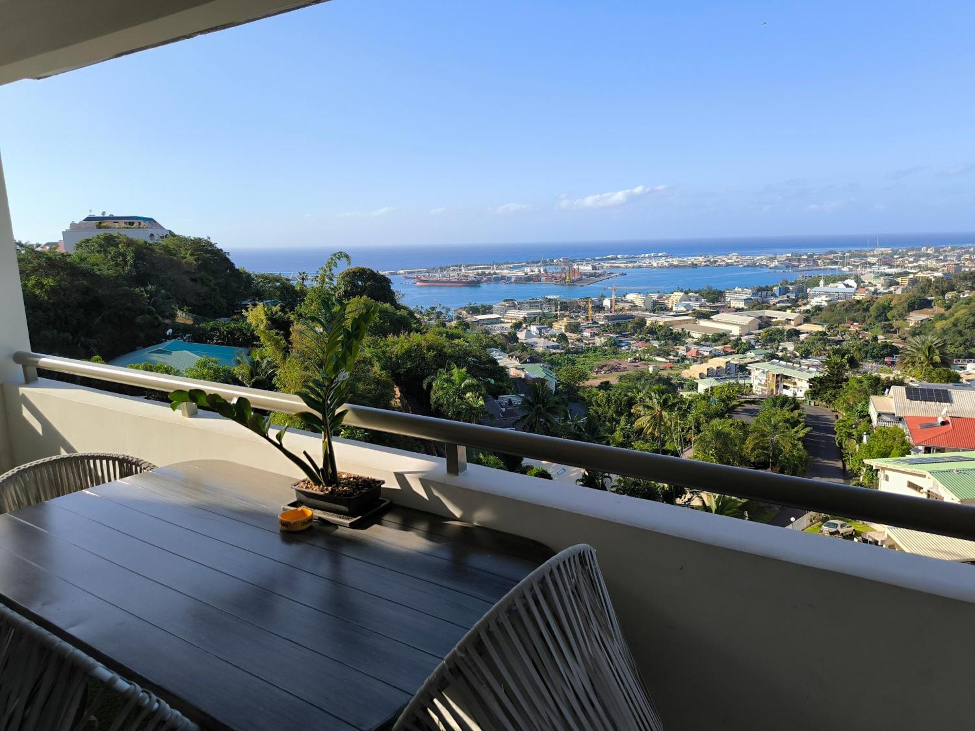 Stay In Tahiti- Bel F3 Moderne Avec Magnifique Vue Panoramique Sur Papeete Papeete  Zewnętrze zdjęcie